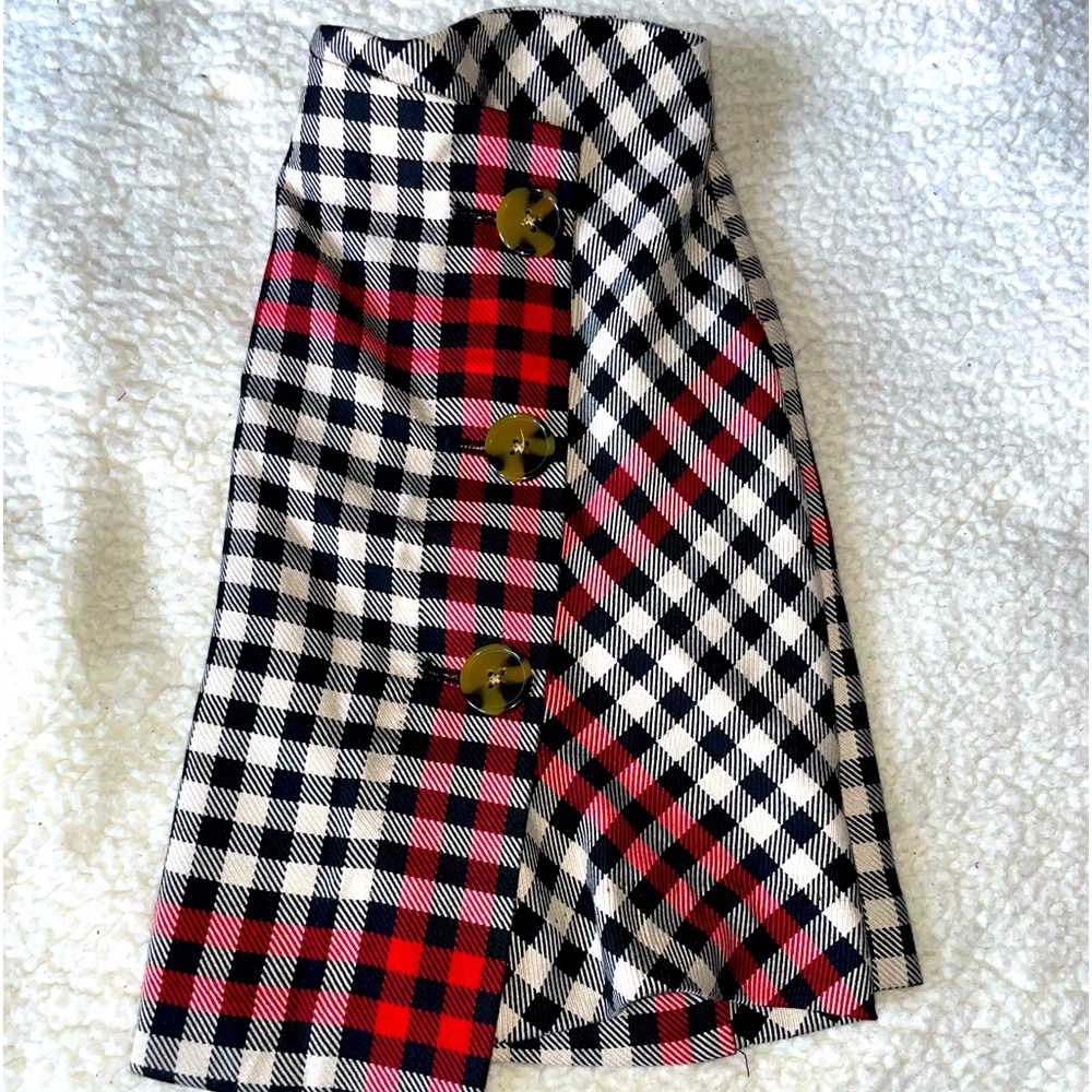 Women’s checkered skirt